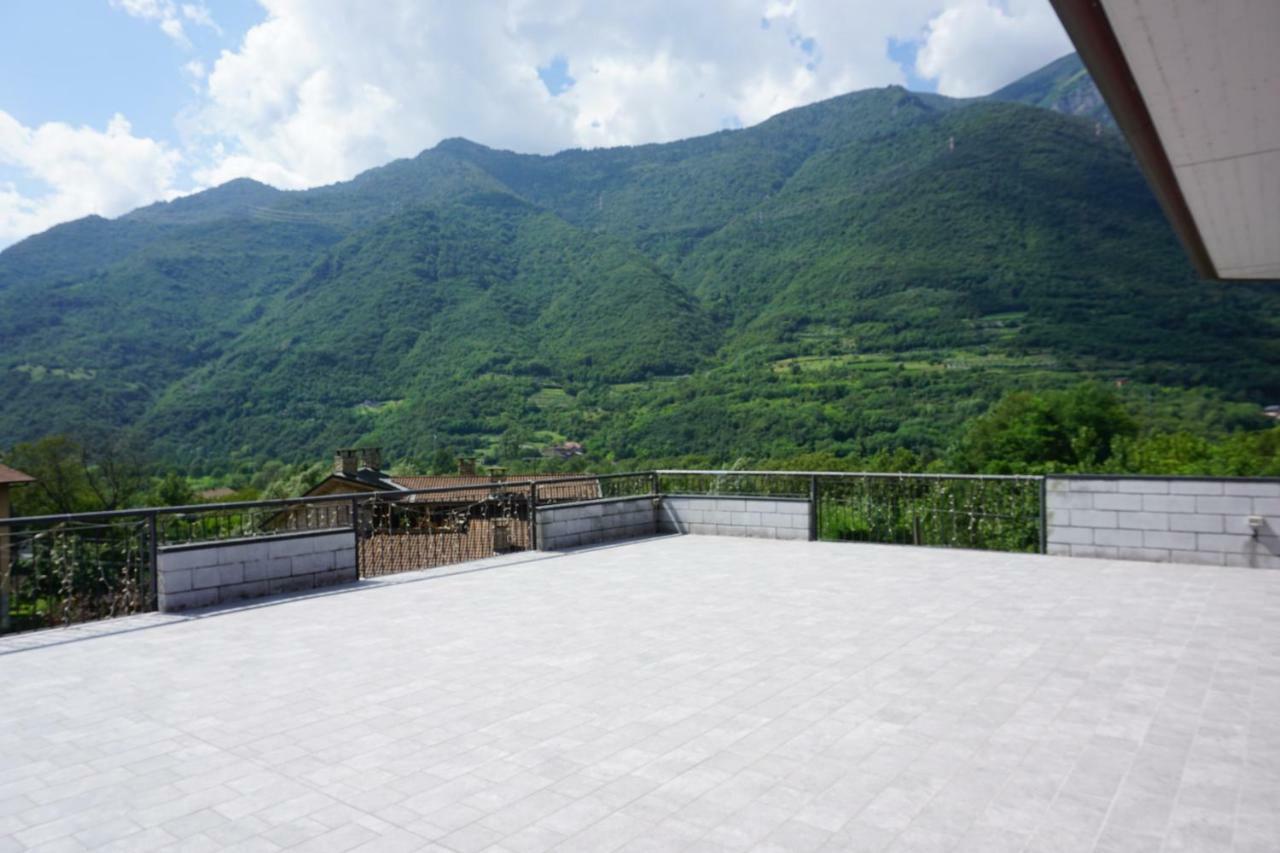 B&B La Villetta เบรโน ภายนอก รูปภาพ